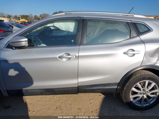 JN1BJ1CV4LW549062 Nissan Rogue Sport Sv Fwd Xtronic Cvt