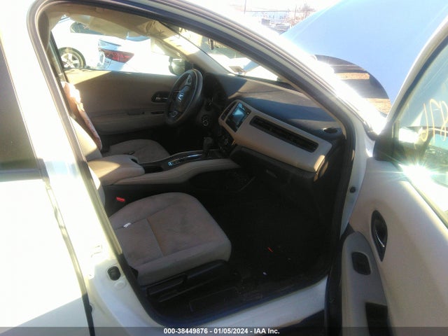 Honda HR-V LX 2016 3CZRU6H31GM763854 Image 5