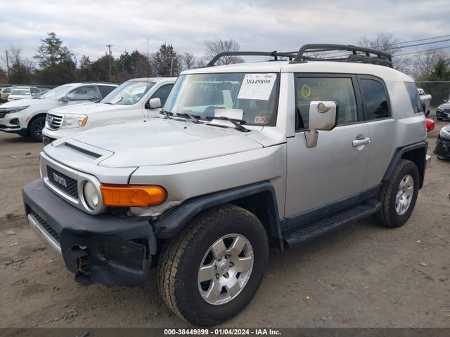 2007 TOYOTA FJ CRUISER VIN: JTEBU11FX70059746