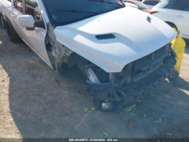 RAM 1500 Night  4x4 5'7 Box 2018 1C6RR7MT1JS108571 Image 6