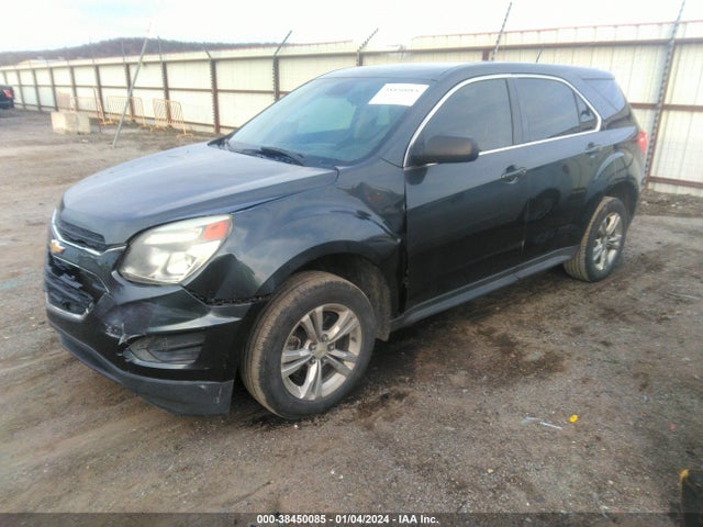 Chevrolet EQUINOX LS 2017 2GNALBEKXH1529951 Image 2