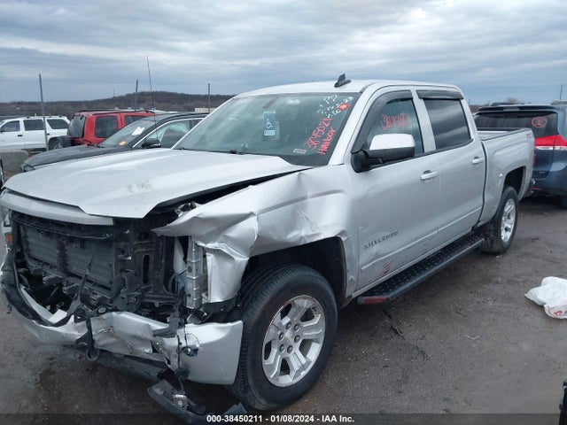 Chevrolet Silverado 1500 2lt 2018 3GCUKREC7JG490162 Image 2