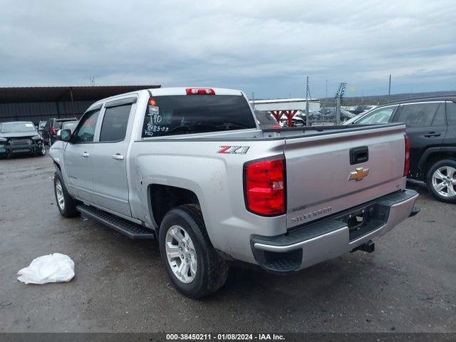 Chevrolet Silverado 1500 2lt 2018 3GCUKREC7JG490162 Image 3