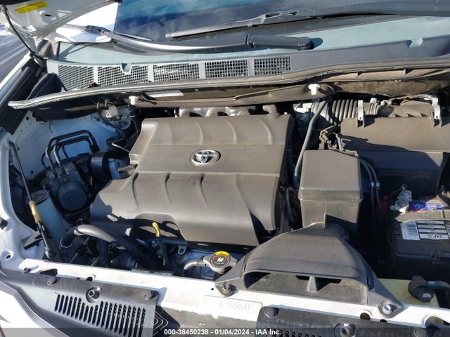 2015 TOYOTA SIENNA XLE 8 PASSENGER VIN: 5TDYK3DC1FS541048