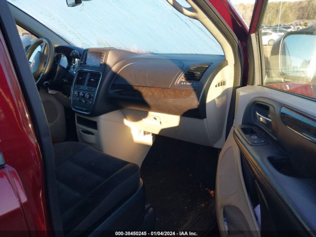 2C4RDGBG0KR500957 Dodge Grand Caravan Se