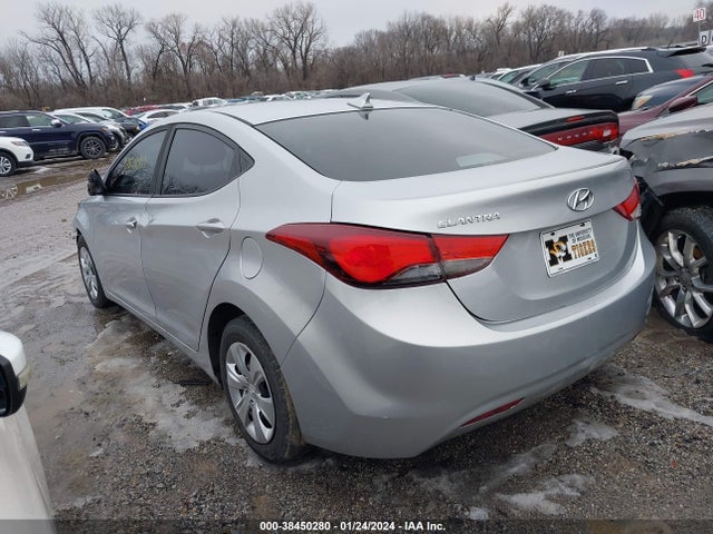 2016 HYUNDAI ELANTRA SE VIN: 5NPDH4AE2GH747978