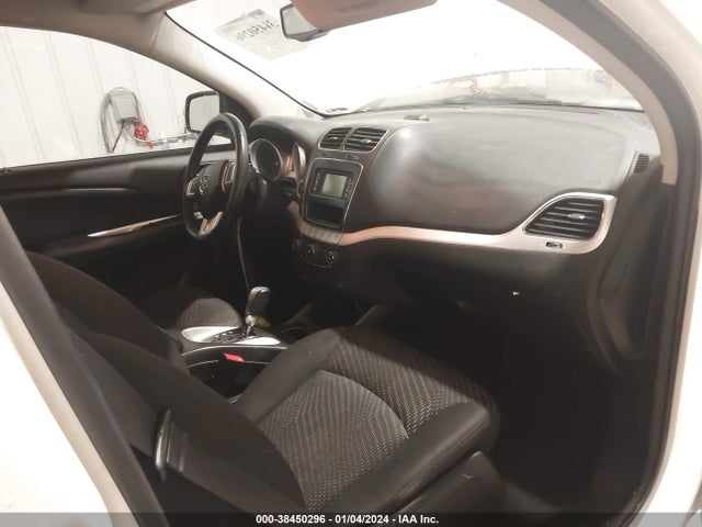 Dodge JOURNEY SE 2015 3C4PDCAB8FT517546 Image 5