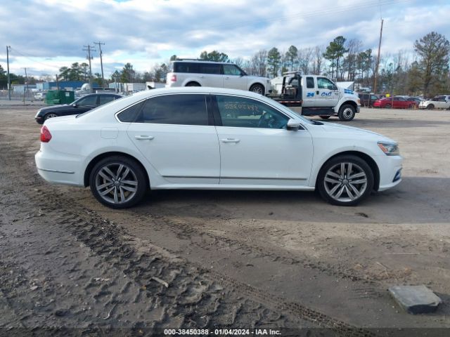 1VWGT7A30HC019226 Volkswagen Passat 1.8t Se