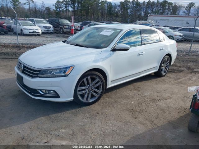 1VWGT7A30HC019226 Volkswagen Passat 1.8t Se