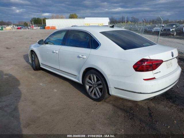 1VWGT7A30HC019226 Volkswagen Passat 1.8t Se