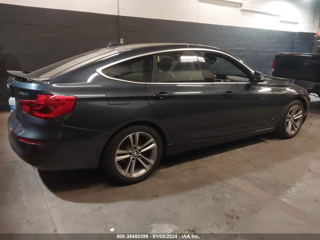 2018 BMW 330I GRAN TURISMO XDRIVE VIN: WBA8Z9C59JB219787