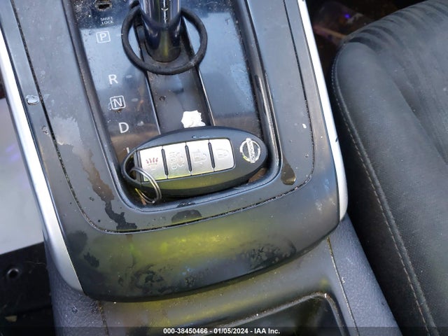 2017 NISSAN SENTRA SV VIN: 3N1AB7APXHY286754