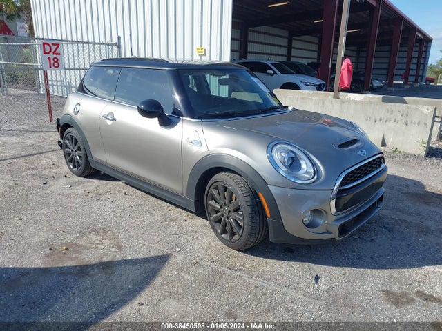 2017 MINI HARDTOP WMWXP7C32H3B94601 Photo 0