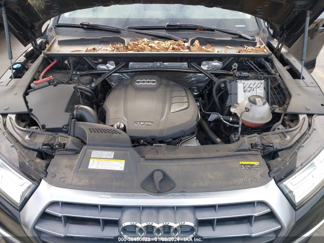 WA1BNAFY2J2115325 Audi Q5 2.0t Premium/2.0t Tech Premium