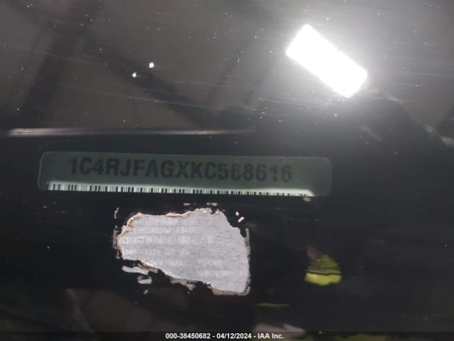 1C4RJFAGXKC568616 Jeep Grand Cherokee Altitude 4x4