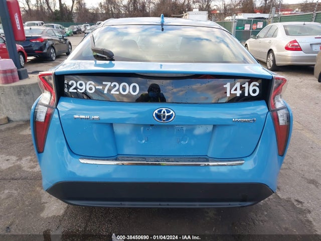 Toyota Prius Two 2016 JTDKBRFU3G3510577 Image 17