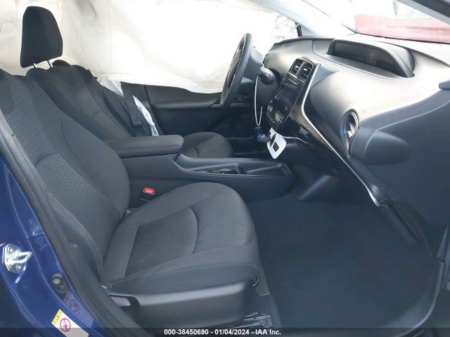 Toyota Prius Two 2016 JTDKBRFU3G3510577 Image 5