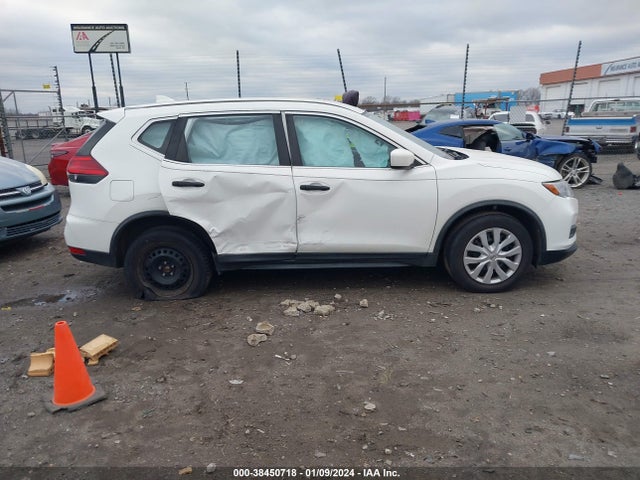 Nissan ROGUE S 2017 JN8AT2MV9HW007782 Image 13