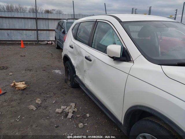 Nissan ROGUE S 2017 JN8AT2MV9HW007782 Image 6