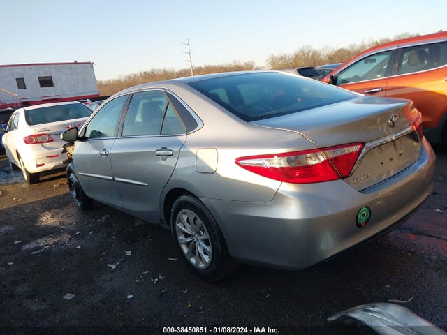 Toyota CAMRY LE 2016 4T4BF1FK6GR581451 Image 3