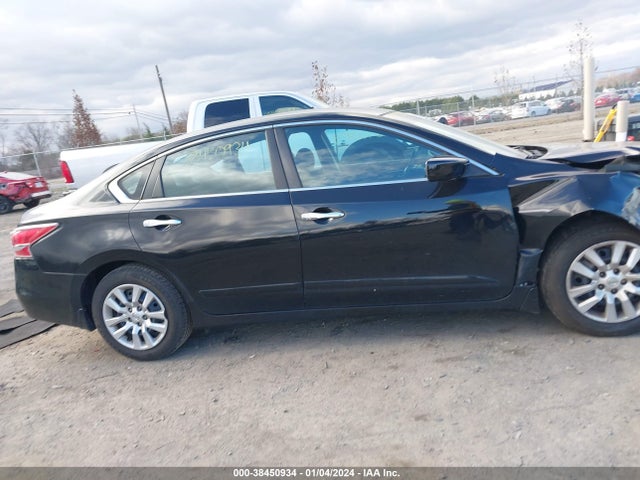 Nissan Altima 2.5 S 2015 1N4AL3AP1FN354894 Image 13