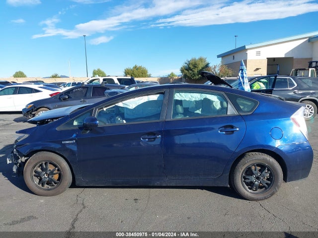 Toyota Prius Four 2015 JTDKN3DU8F1964650 Image 15