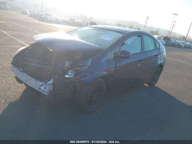 Toyota Prius Four 2015 JTDKN3DU8F1964650 Image 2