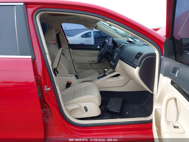 2010 VOLKSWAGEN JETTA SE VIN: 3VWRX7AJ4AM035509