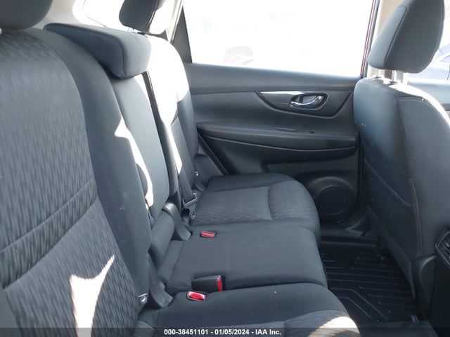 Nissan ROGUE S 2017 JN8AT2MV9HW261413 Image 8