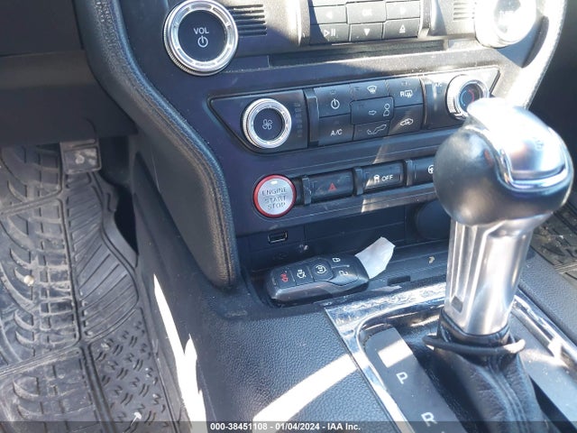 Ford Mustang V6 2017 1FA6P8AM6H5226943 Image 11