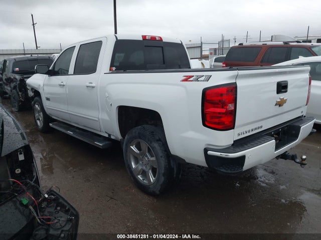 Chevrolet Silverado 1500 2lt 2018 3GCUKREC4JG605817 Image 3