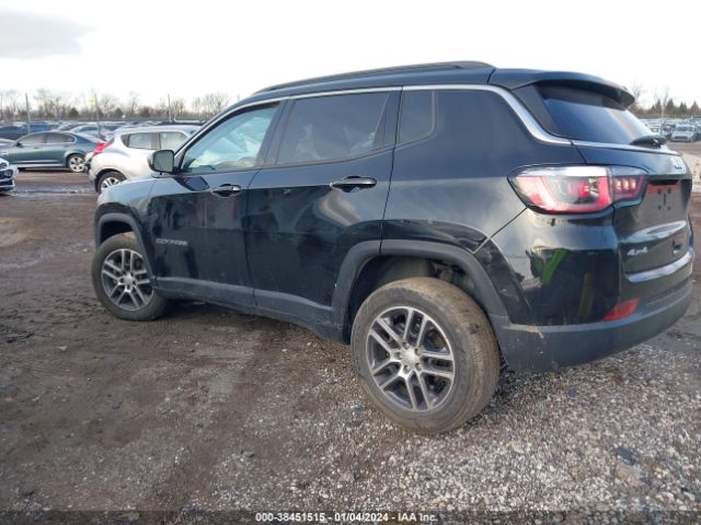 2019 JEEP COMPASS 3C4NJDBB9KT789277 Photo 2