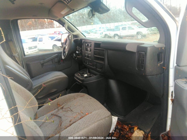 Chevrolet Express 3500 Lt 2019 1GAZGPFG4K1190035 Image 5