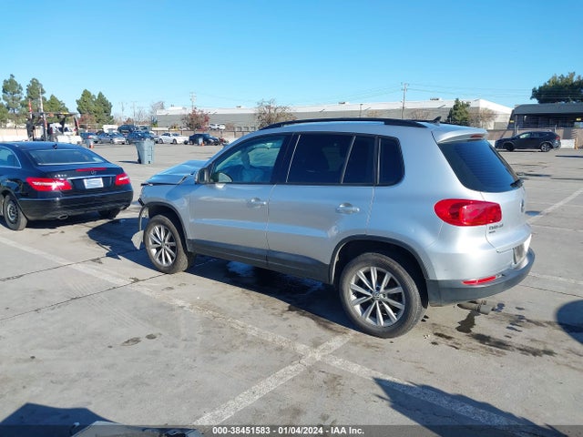 WVGAV7AX7HK044504 Volkswagen Tiguan 2.0t/2.0t S