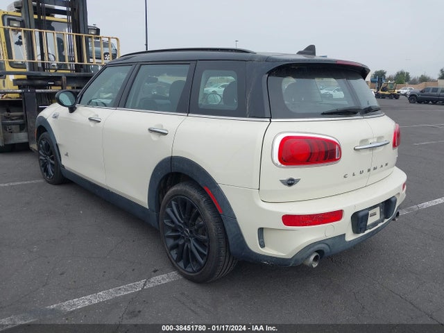 2017 MINI CLUBMAN WMWLU5C55H2E81837 Photo 2