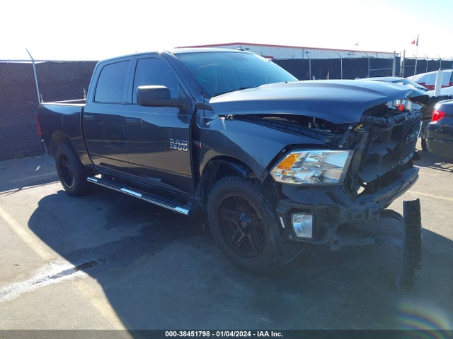 Продаж на аукціоні авто 2016 Ram 1500 Express, vin: 3C6RR6KT0GG356274, номер лоту: 38451798
