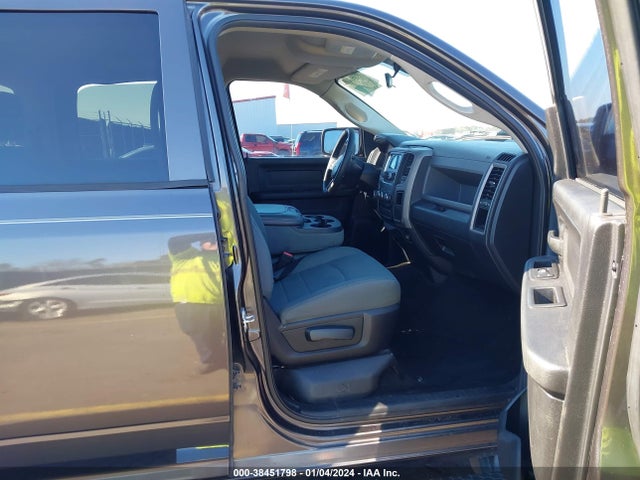 Продаж на аукціоні авто 2016 Ram 1500 Express, vin: 3C6RR6KT0GG356274, номер лоту: 38451798