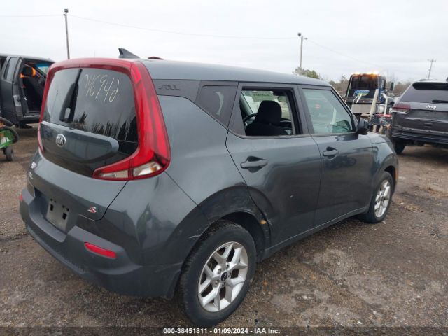 KNDJ23AU9L7046942 KIA SOUL S