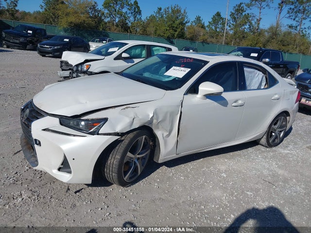 Lexus IS 300 2017 JTHCM1D27H5015420 Image 2