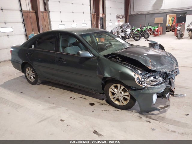 2005 TOYOTA CAMRY LE V6 VIN: 4T1BF30K35U094462