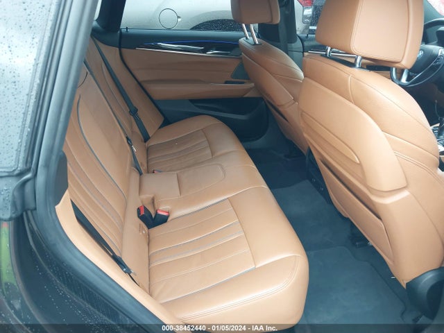 WBAJV6C56JBJ99252 BMW 640i Gran Turismo Xdrive