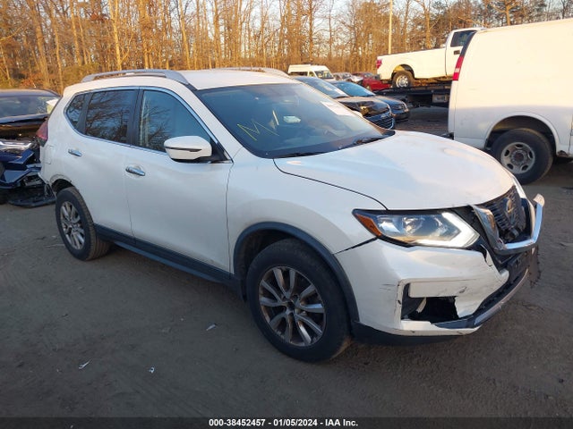 2018 KNMAT2MV2JP595584 main image