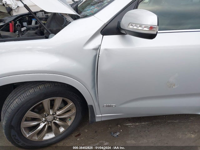 2013 KIA SORENTO SX V6 VIN: 5XYKWDA27DG364804