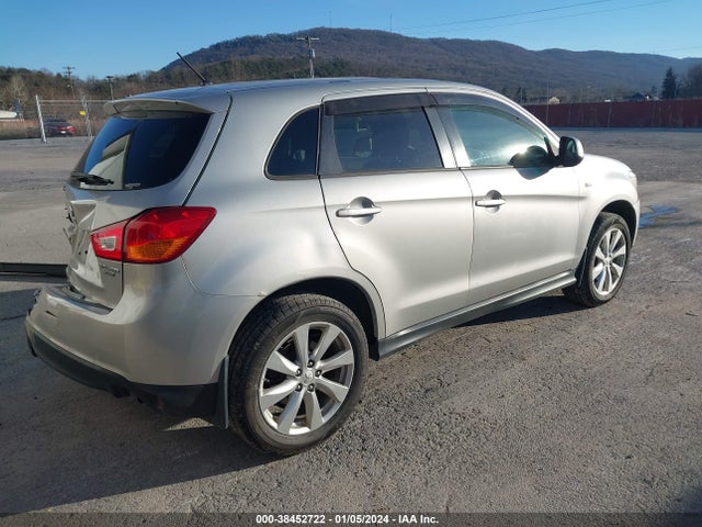 2015 MITSUBISHI OUTLANDER SPORT ES VIN: 4A4AR3AU7FE026029