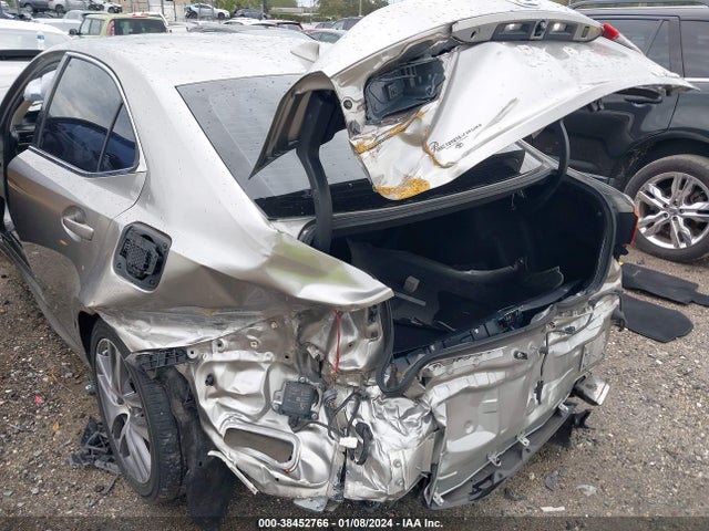 2018 LEXUS IS 300 VIN: JTHBA1D29J5082479