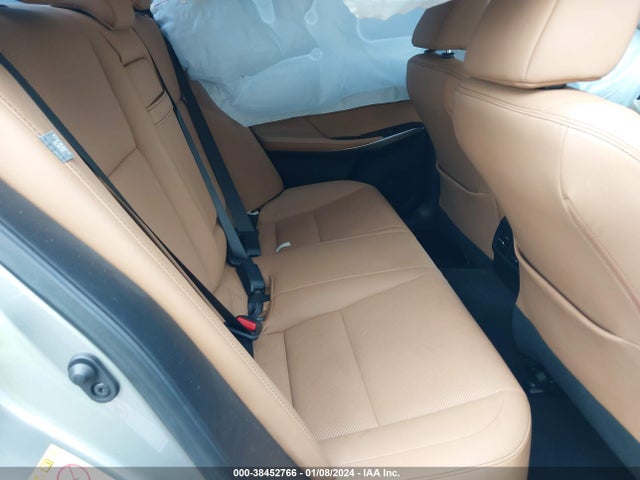 2018 LEXUS IS 300 VIN: JTHBA1D29J5082479