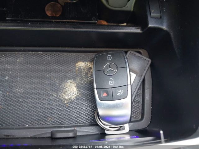 W1N0G8DB6NG035106 Mercedes-Benz Glc 300 Suv