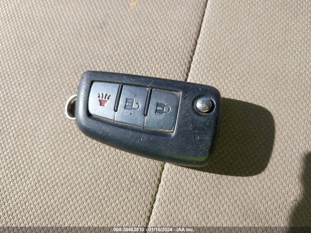 Nissan ROGUE S 2017 5N1AT2MT3HC794400 Image 11