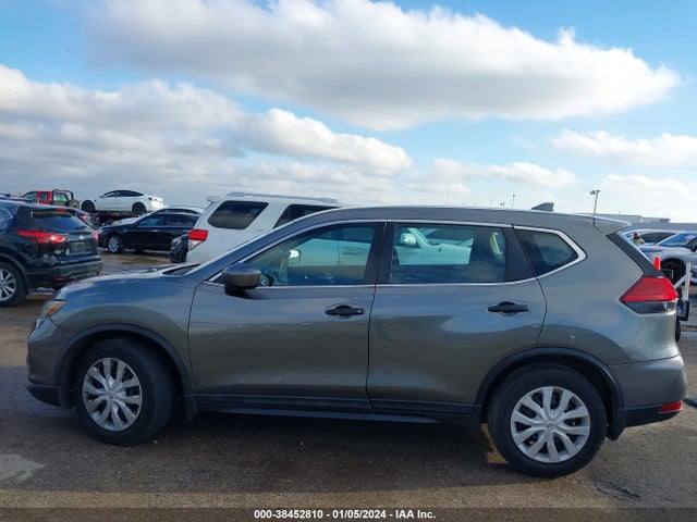 Nissan ROGUE S 2017 5N1AT2MT3HC794400 Image 14