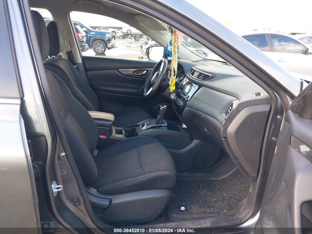 Nissan ROGUE S 2017 5N1AT2MT3HC794400 Image 5